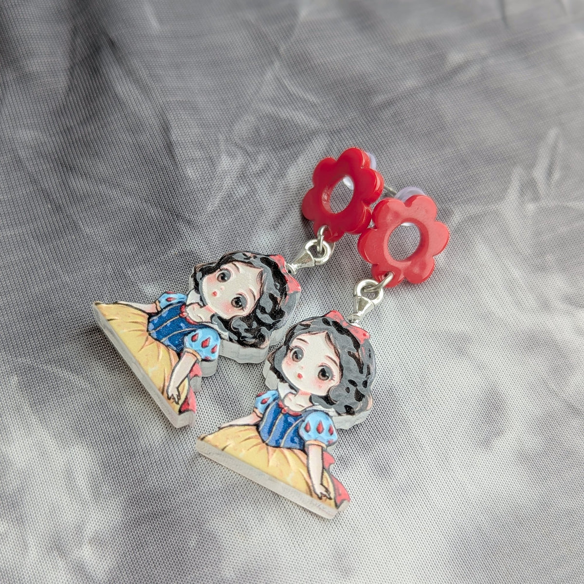 Snow White Red Flower Earrings
