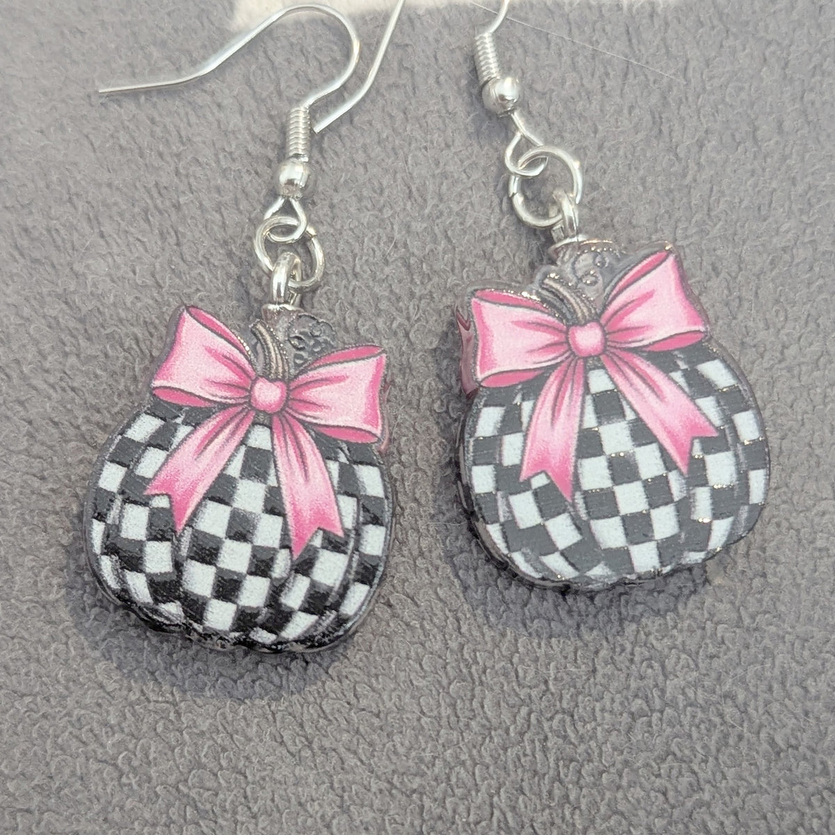 Checkered Pumpkin Pink Bow Earrings