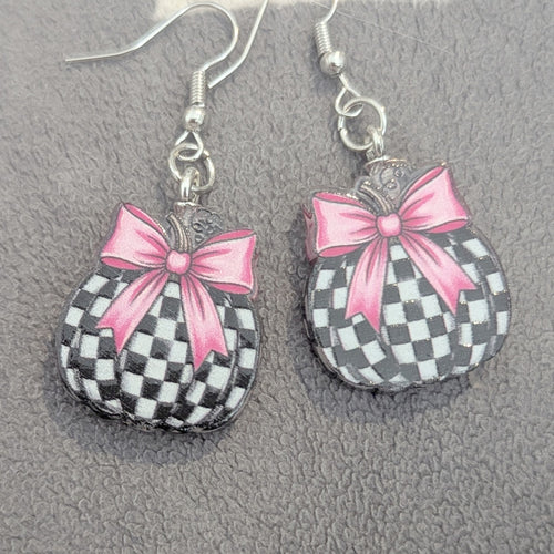 Checkered Pumpkin Pink Bow Earrings